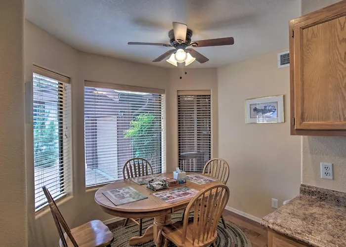 Forest-view Retreat In Payson, Close To Hiking! *