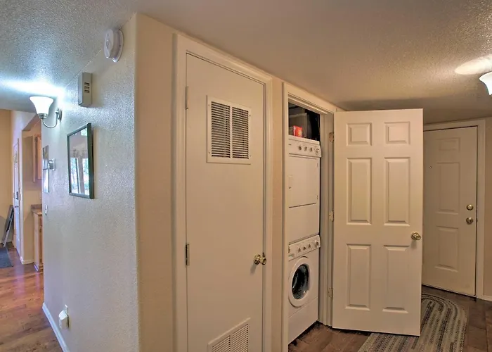 Forest-view Retreat In Payson, Close To Hiking! Сasa de vacaciones Payson
